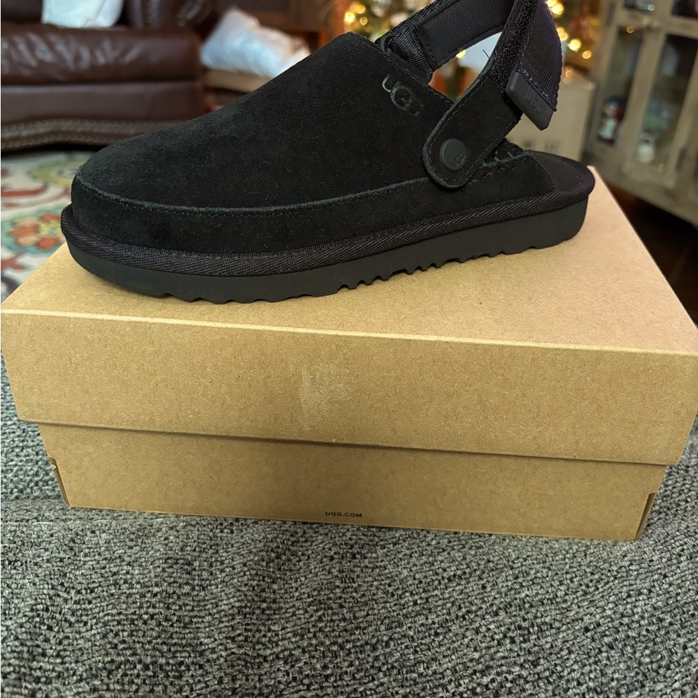 New In Box…UGG Clog